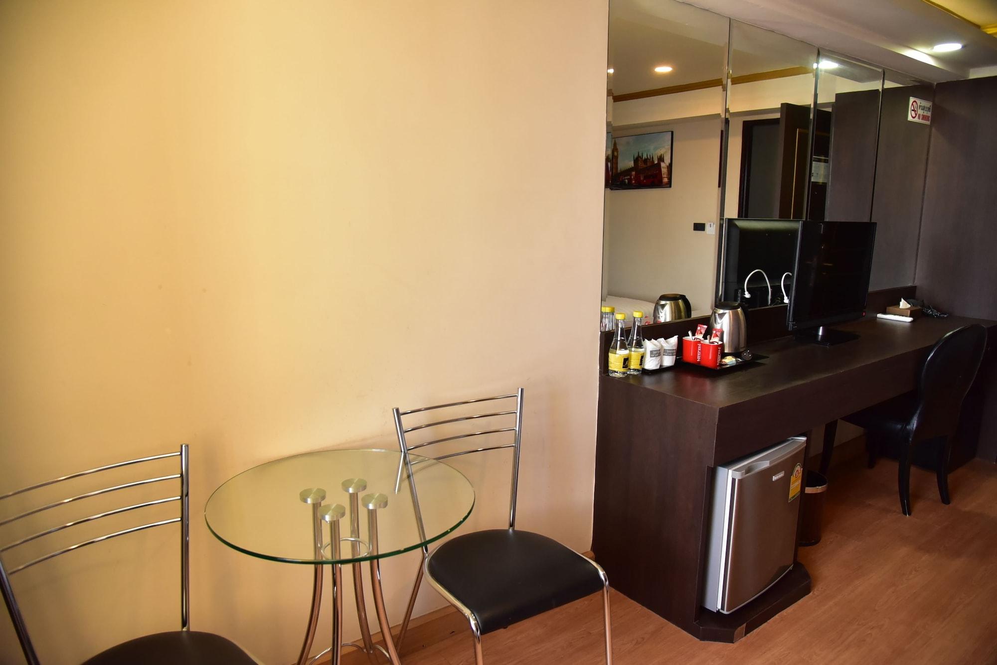 Grand Pink Hotel Hatyai Hat Yai Extérieur photo