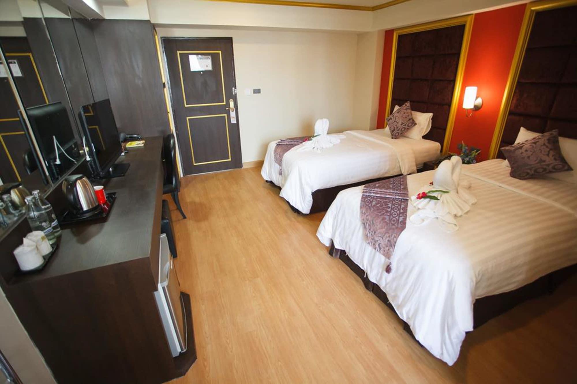 Grand Pink Hotel Hatyai Hat Yai Extérieur photo