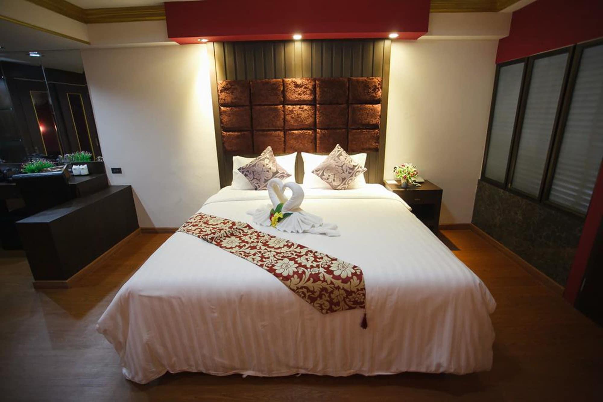 Grand Pink Hotel Hatyai Hat Yai Extérieur photo