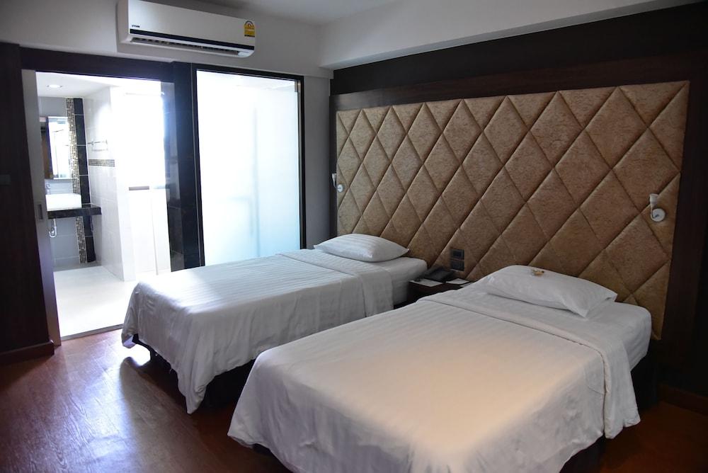 Grand Pink Hotel Hatyai Hat Yai Extérieur photo